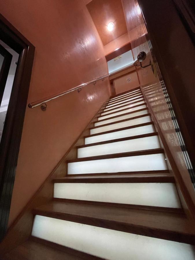 נובי סאד Hotel Lupus מראה חיצוני תמונה
